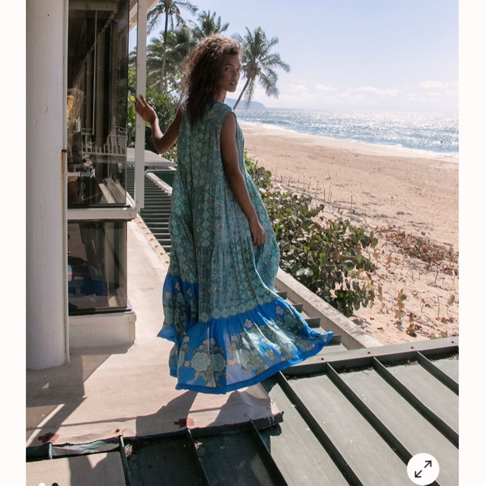 FREE PEOPLE Blue Boho Floral Print Crinkle Maxi Dress Teal Hanalei Bay - Picture 3 of 16